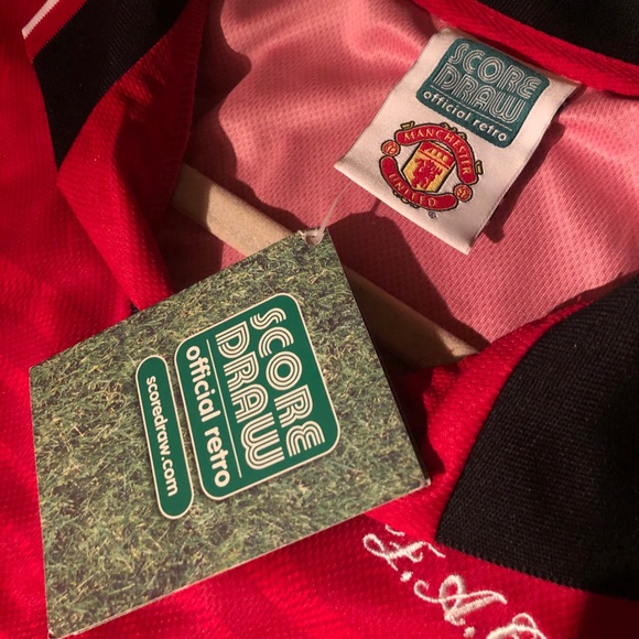 Manchester United 1996 F.A. Cup Final jersey - Picture 5 of 6